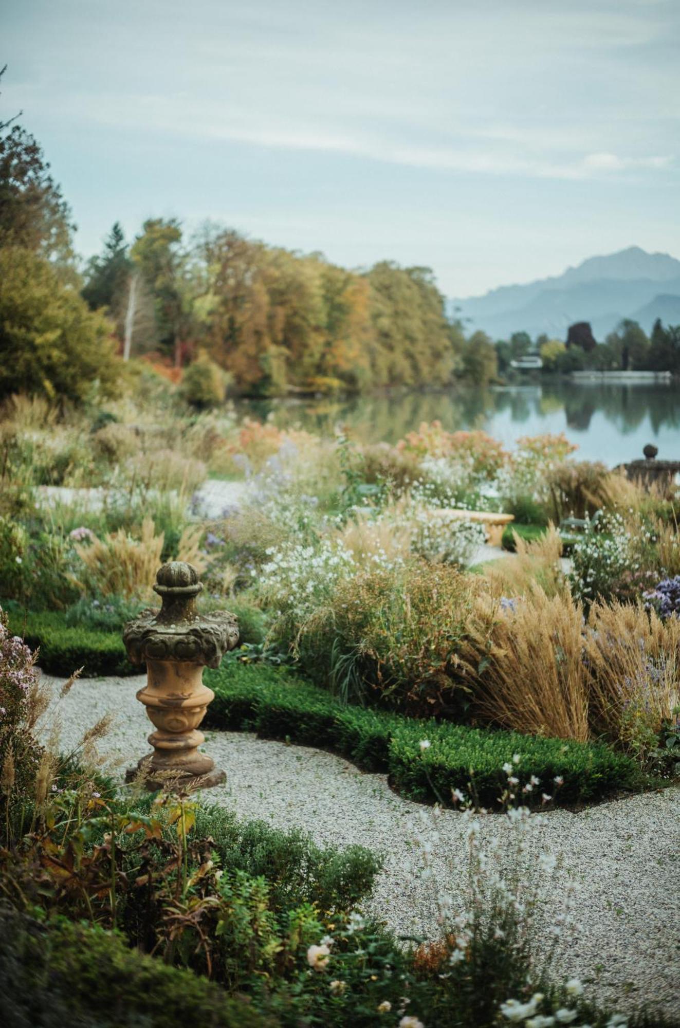 Hotel Schloss Leopoldskron Salzburg Bagian luar foto