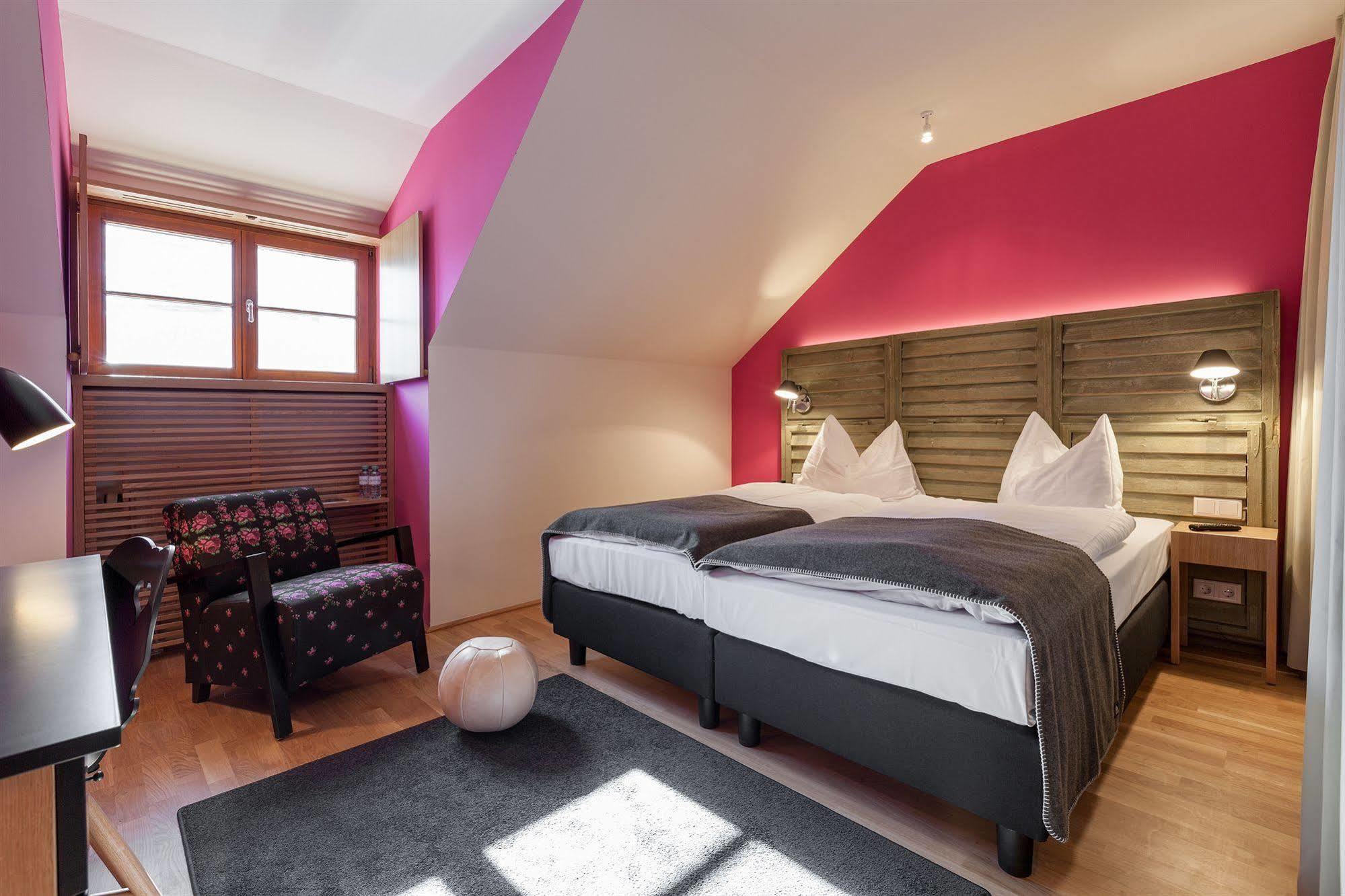Hotel Schloss Leopoldskron Salzburg Bagian luar foto